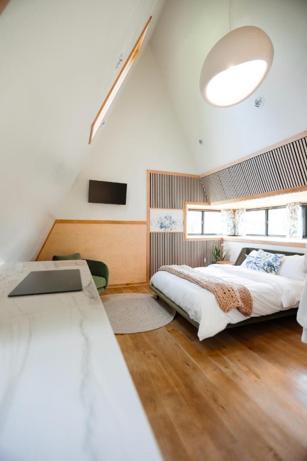 Sodus Finger Lakes Treehouse מראה חיצוני תמונה